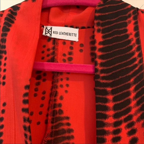 Red Letherette Kimono - Picture 3 of 3